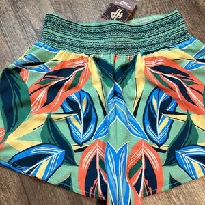 Jealous Tomato Slinky shorts